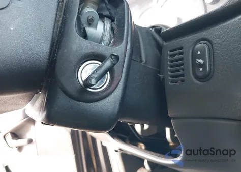 2004 Ford Explorer Limited z USA, uszkodzony, nr VIN 1FMZU75WX4UA85540